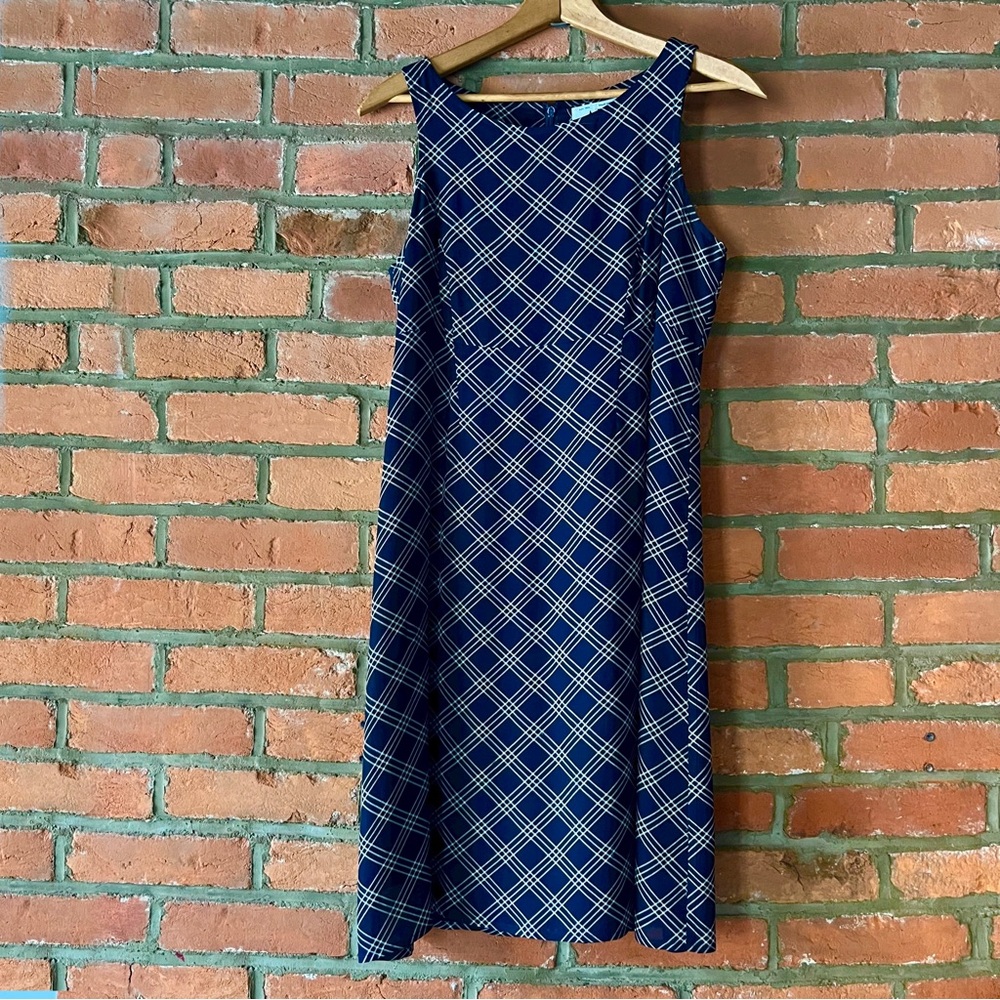 ARMANI EXCHANGE Navy Plaid Shift, size 4